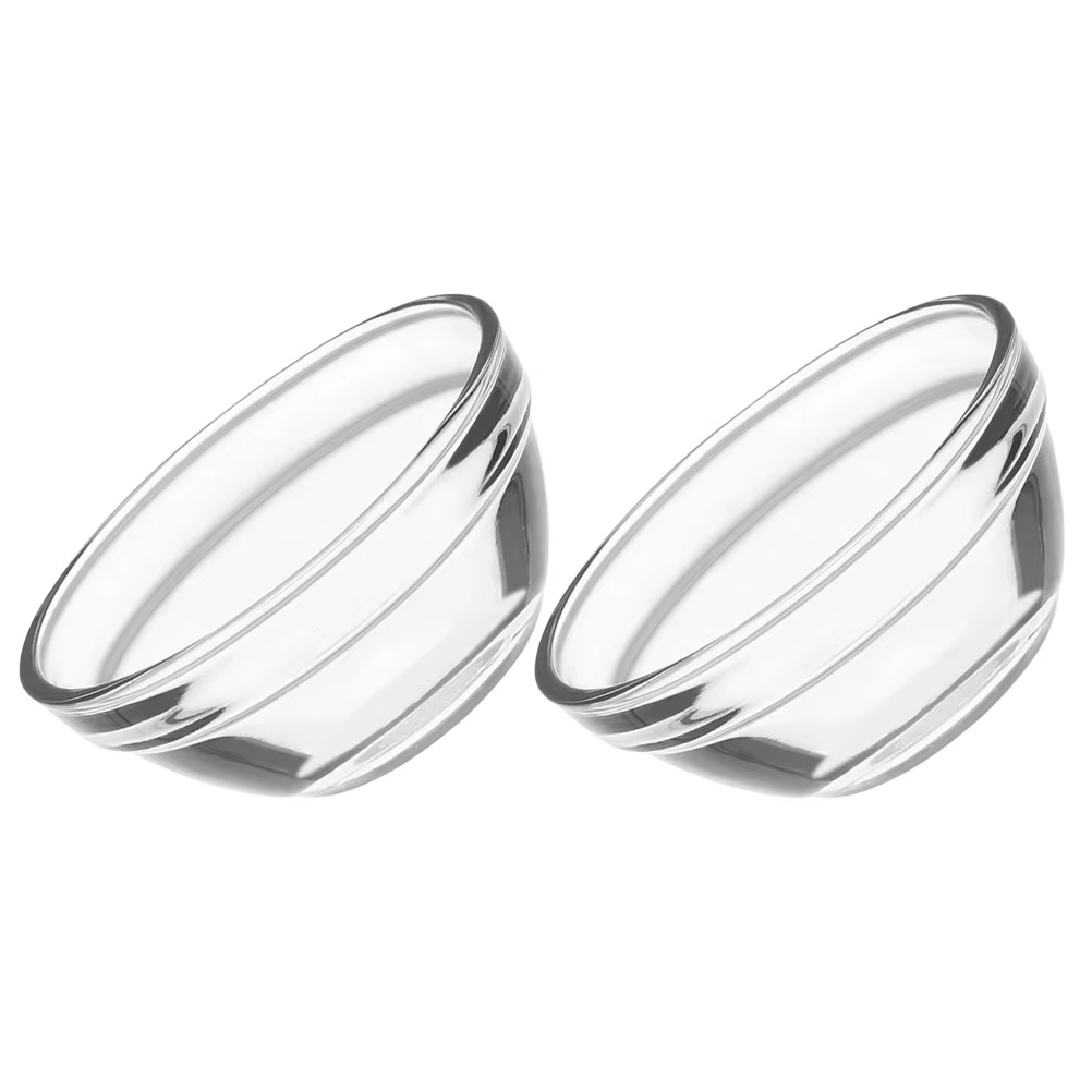 Petites bols en verre transparents empilables