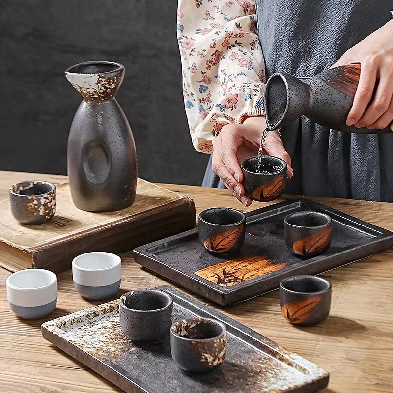 Distributeur de Saké Izakaya Japonais en Céramique Vintage