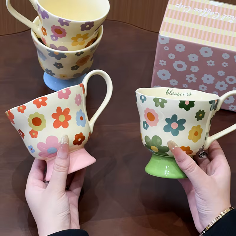 Tasses à eau en céramique à motif floral mignonnes