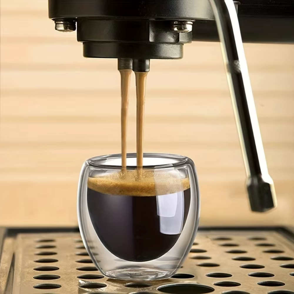 Tasses à expresso en verre transparent isolées à double paroi