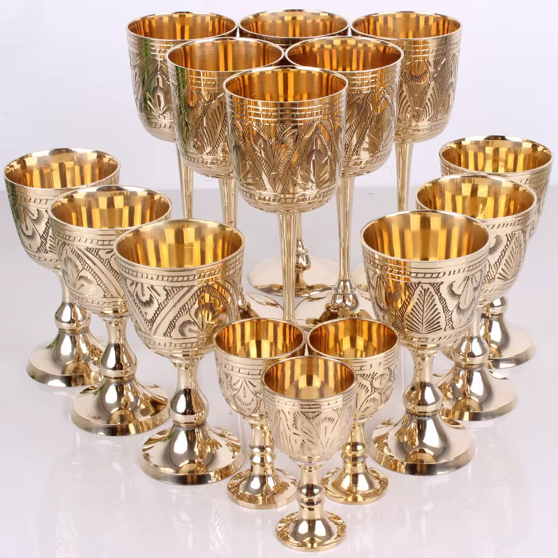 Verre à vin en laiton pur du Pakistan