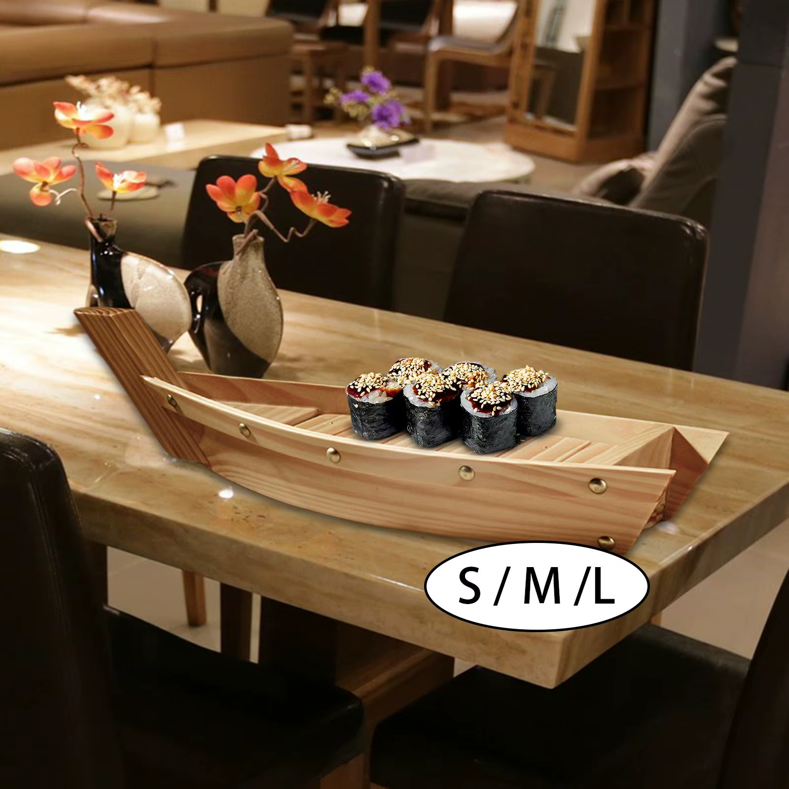 Assiette de bateau à sushi de style japonais