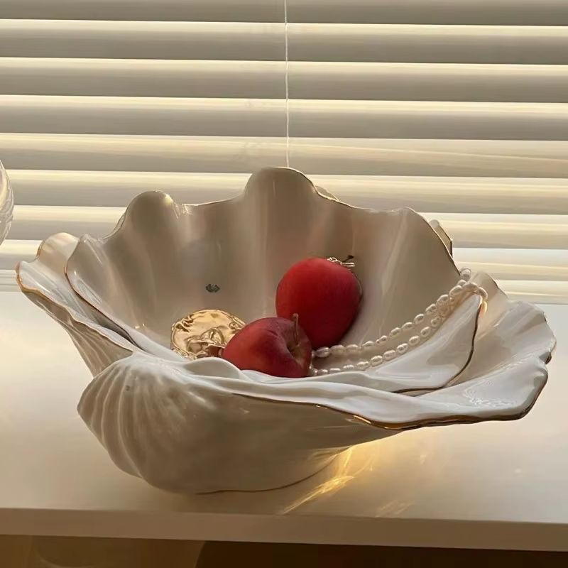 Assiette en céramique faite à la main