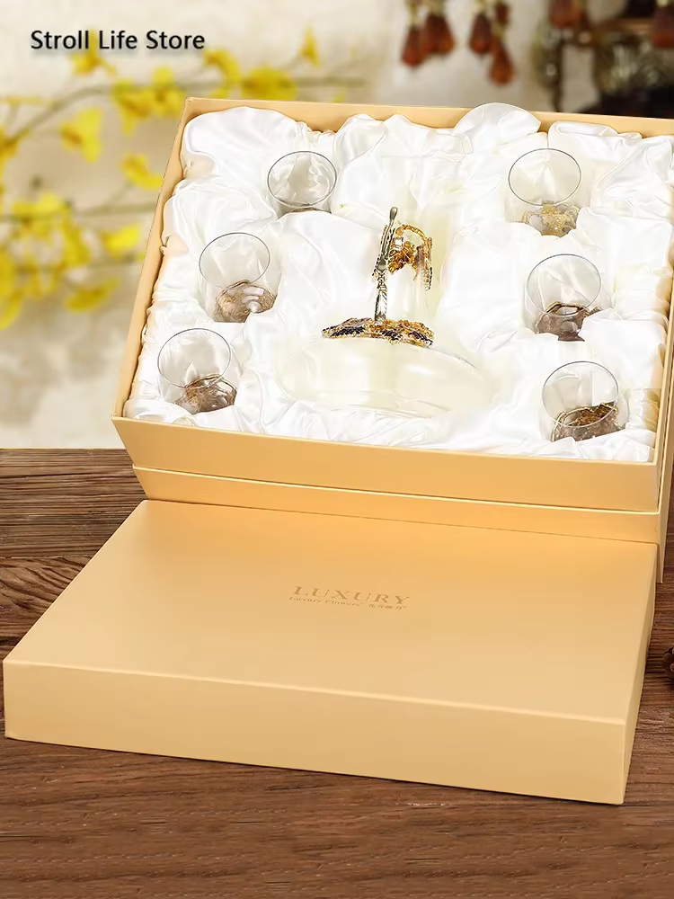 Ensemble de verres à vin rouge en cristal avec document en émail créatif