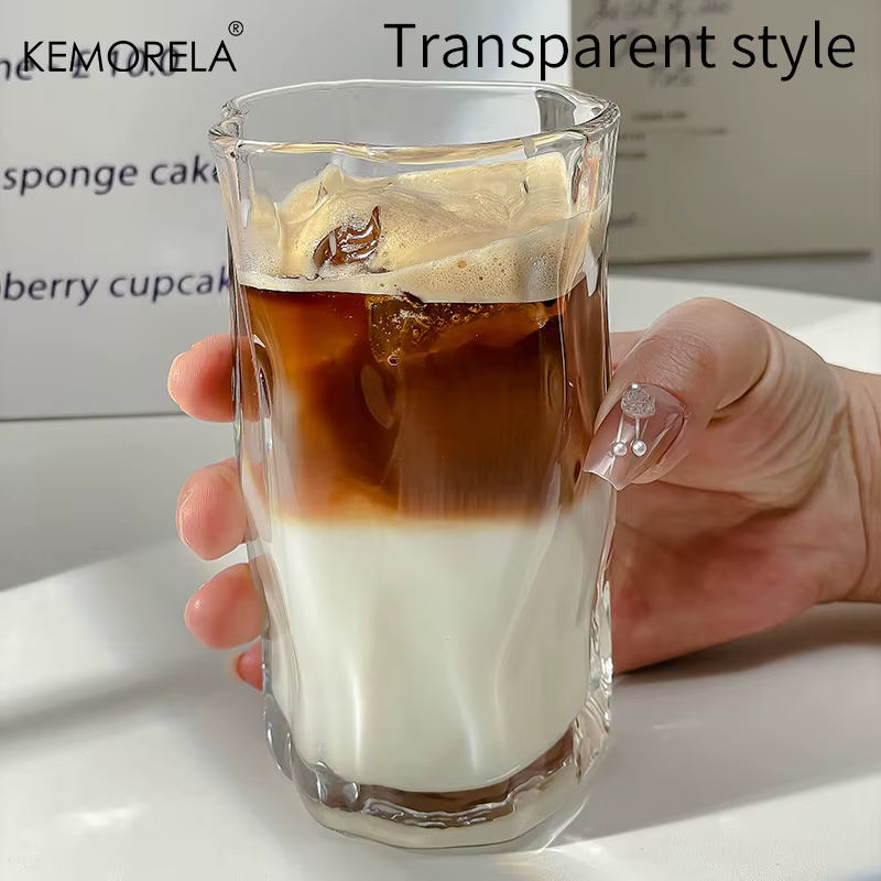 Tasse à café glacée de Style INS à torsion irrégulière