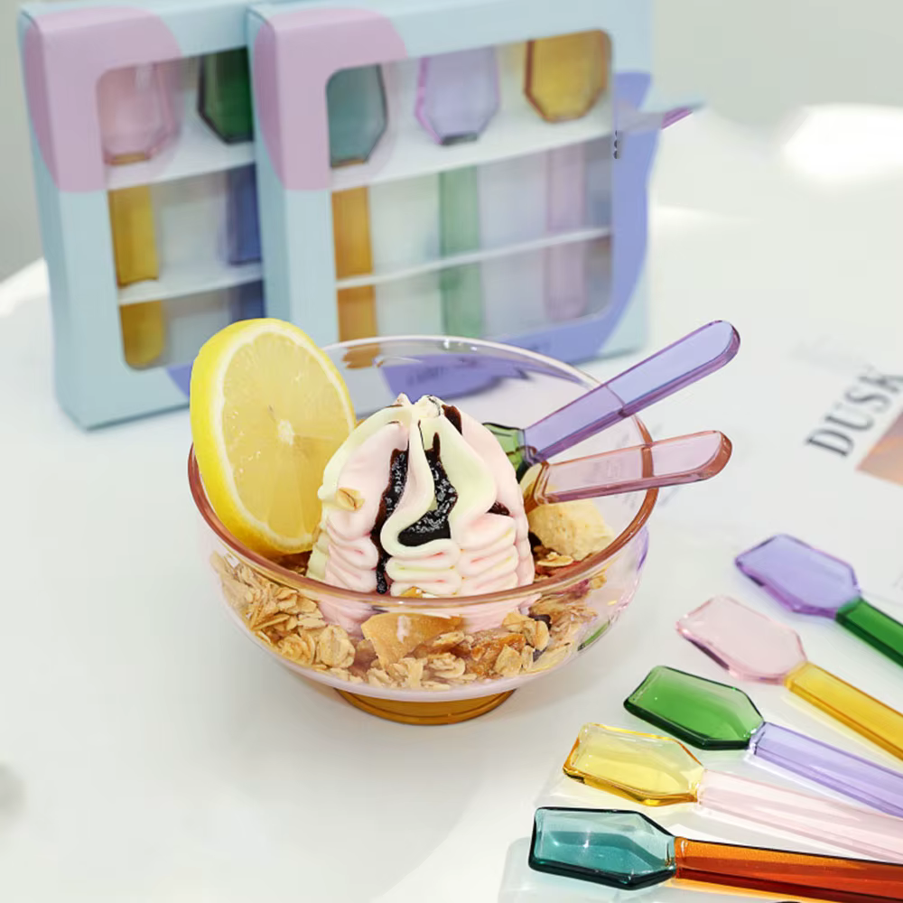 Petite cuillère en verre à Dessert créative