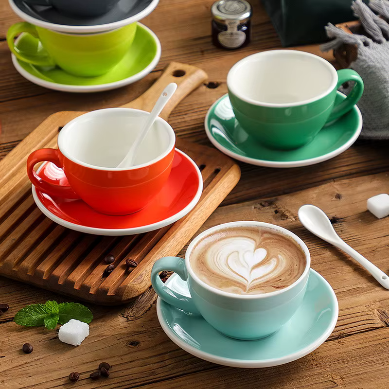 Ensemble de tasses à café et soucoupes en céramique de 300ml