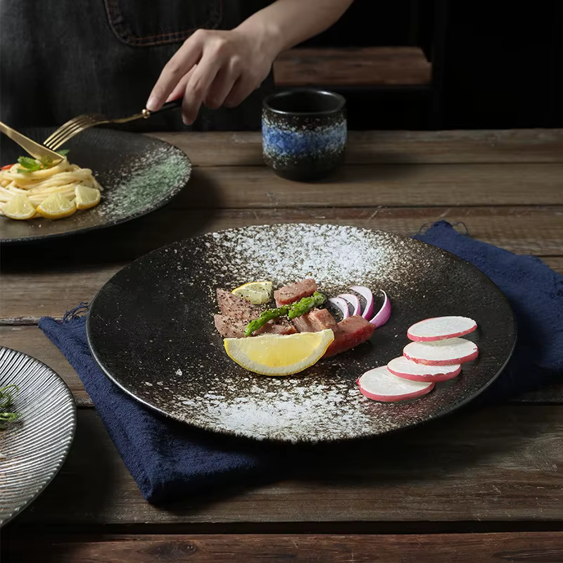 Assiette de cuisine occidentale en céramique