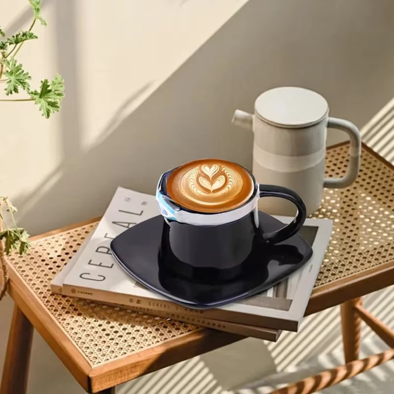 Tasse à café créative en forme de dessin animé