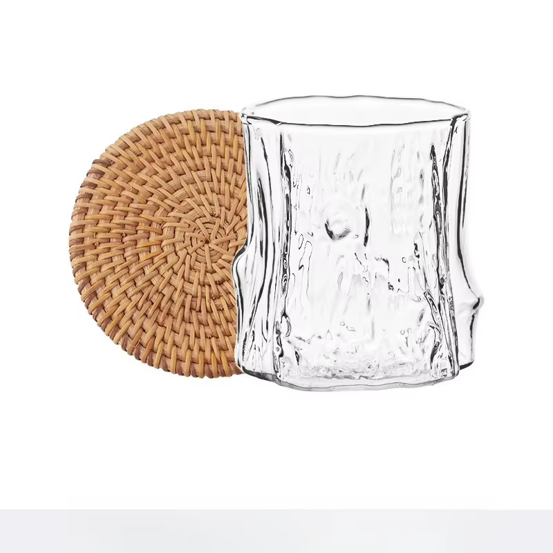 Tasse à café sale, blanche australienne