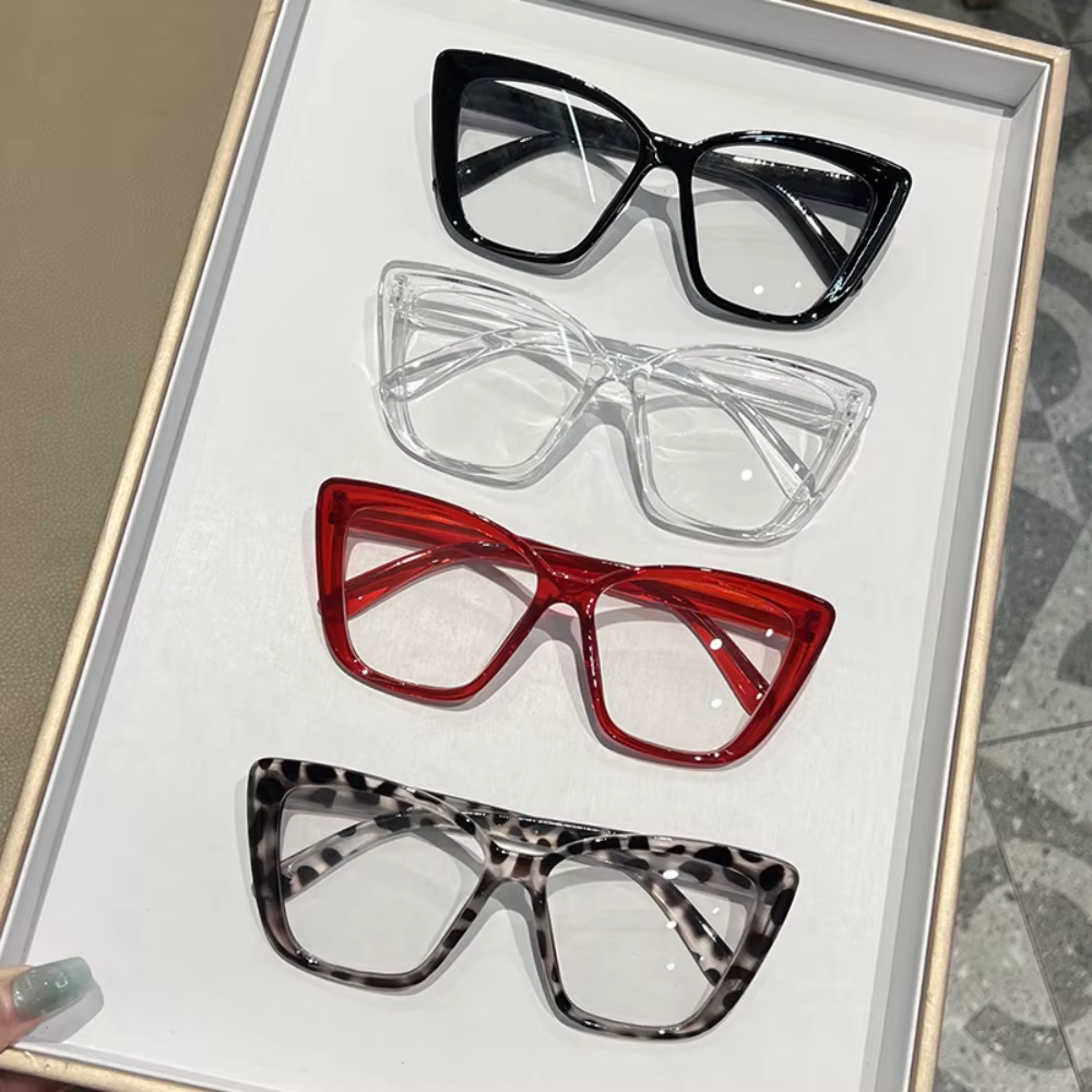 Lunettes transparentes efficaces, unies, à grande monture, surdimensionnées pour un usage quotidien, paramètres professionnels, temps d'écran