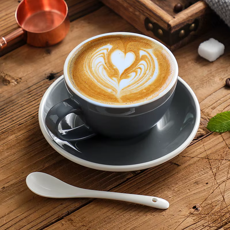 Ensemble de tasses à café et soucoupes en céramique de 300ml