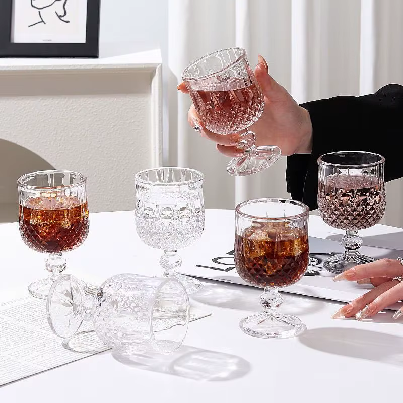 Verre à vin domestique