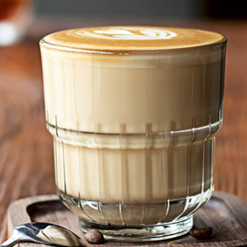 Verre à café à rayures verticales