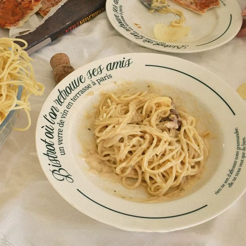 Assiette à manger occidentale en céramique