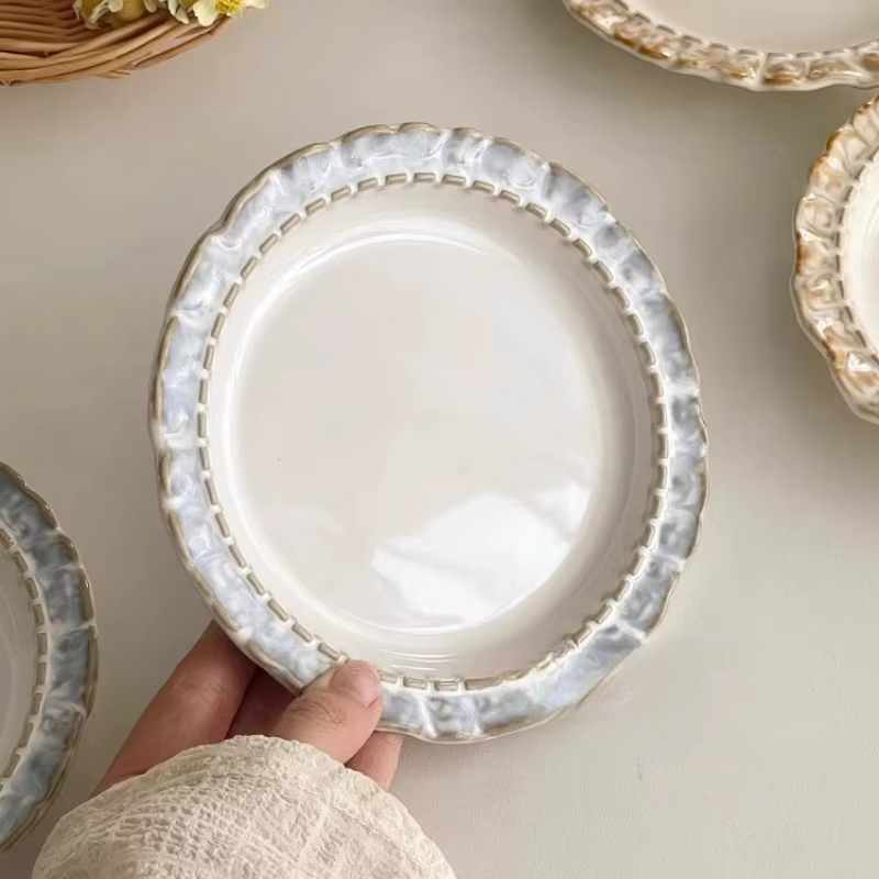 Assiette à manger rétro française