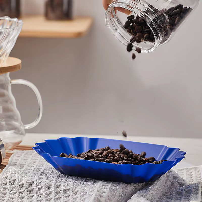 Plateau ovale en plastique pour grains de café