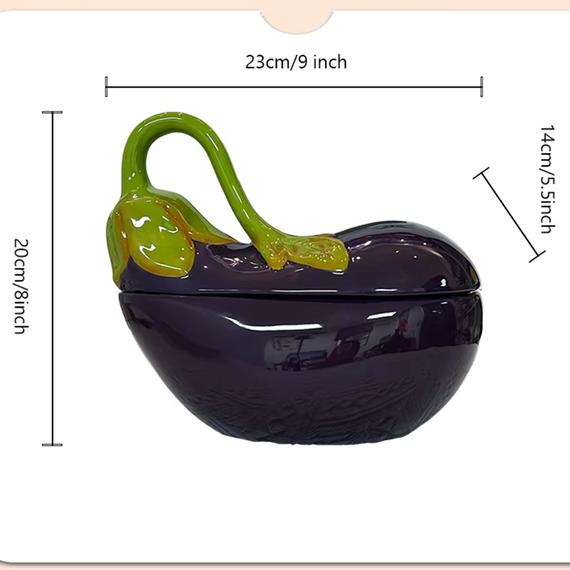 Assiette créative d'aubergine violette végétale