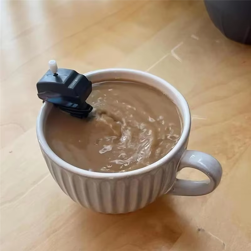 Mélangeur à café électrique en forme de moteur de bateau