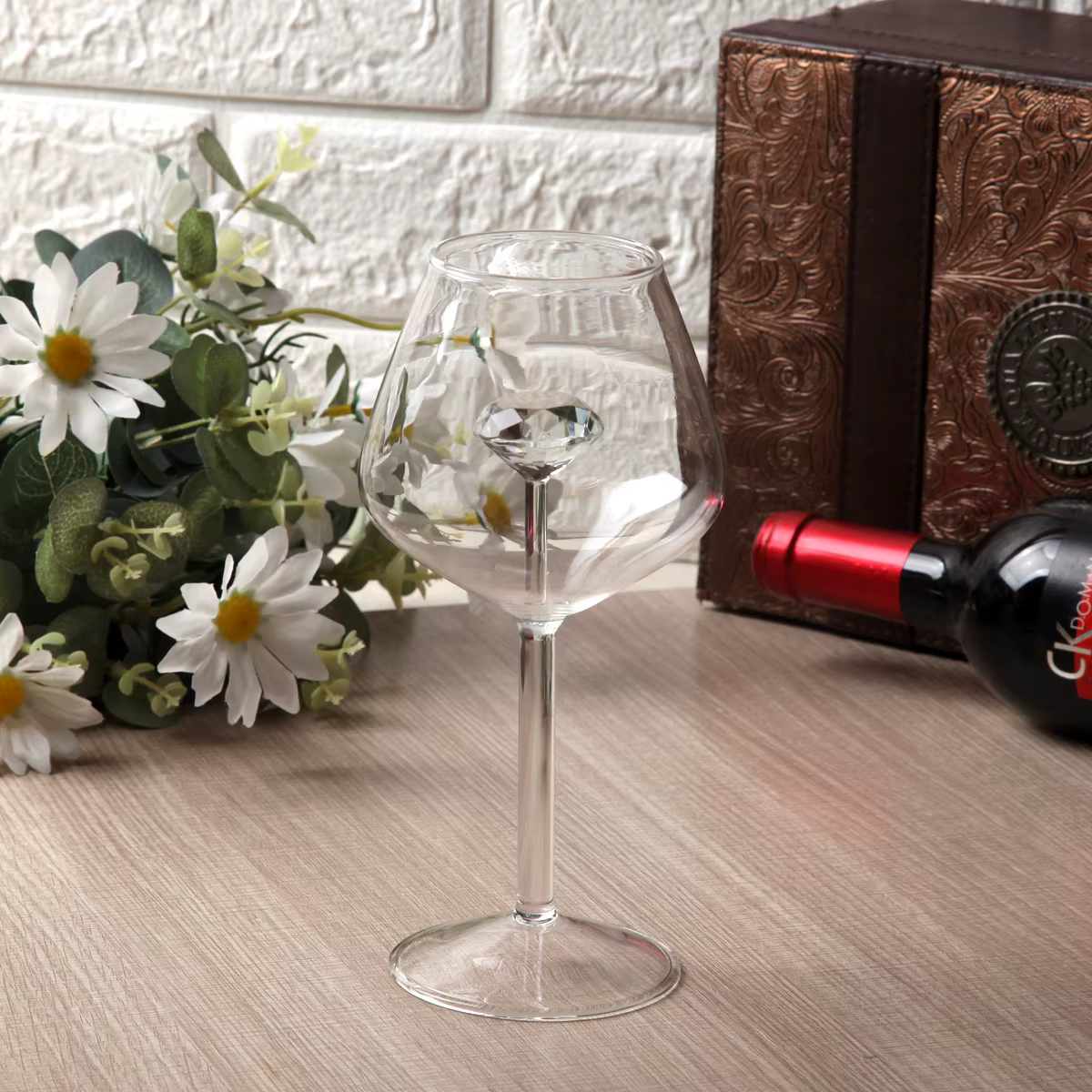 Verre diamant transparent 3D créatif