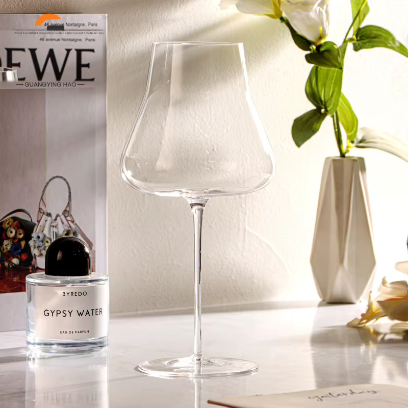 Verre à vin rouge Bourgogne artisanal de 710 ml