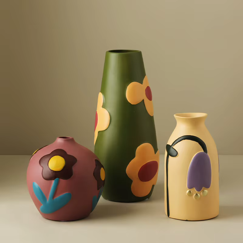 Vase en céramique de bureau