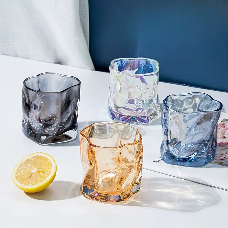 Tasse en verre torsadé pour whisky Transparent papillon