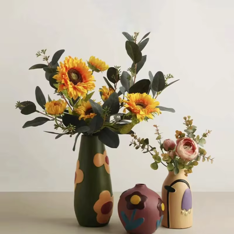 Vase en céramique de bureau