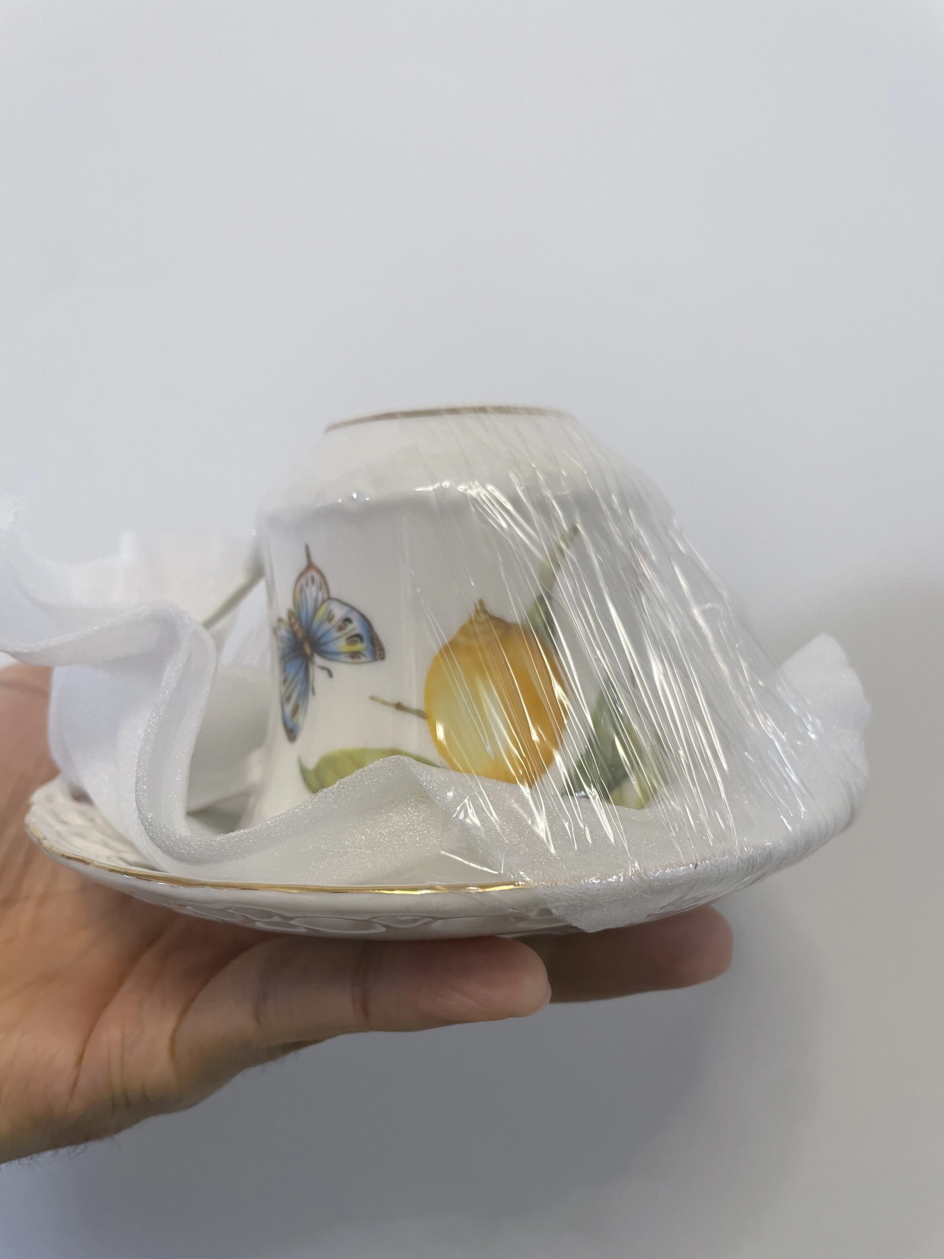 Ensemble de tasses à café en céramique avec assiette à dessert et cuillère