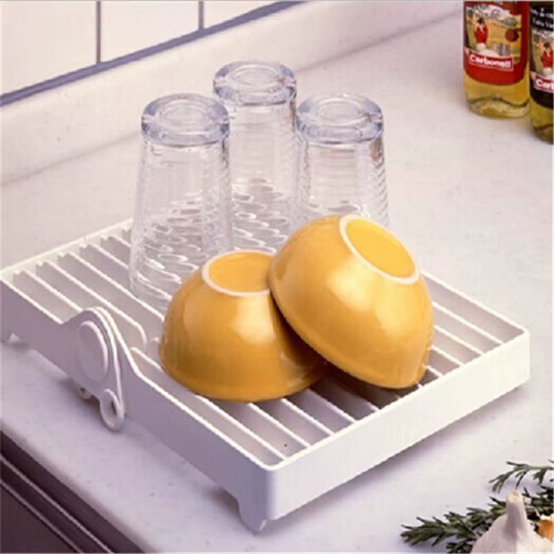 Égouttoir créatif pour assiettes