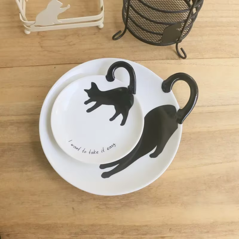 Assiette à dessert chat mignon pour le thé de l'après-midi