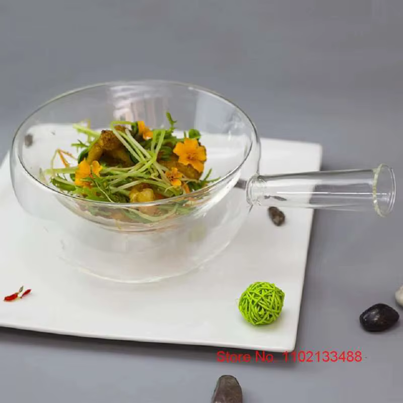 Bols à salade en verre faits à la main