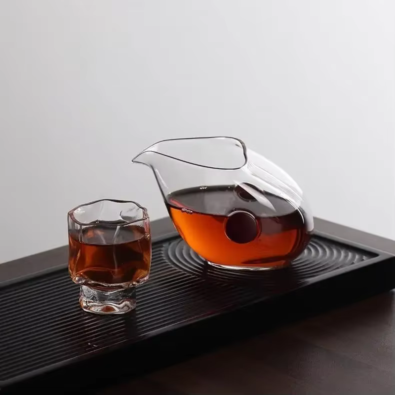 Distributeur de thé en verre à double oreille