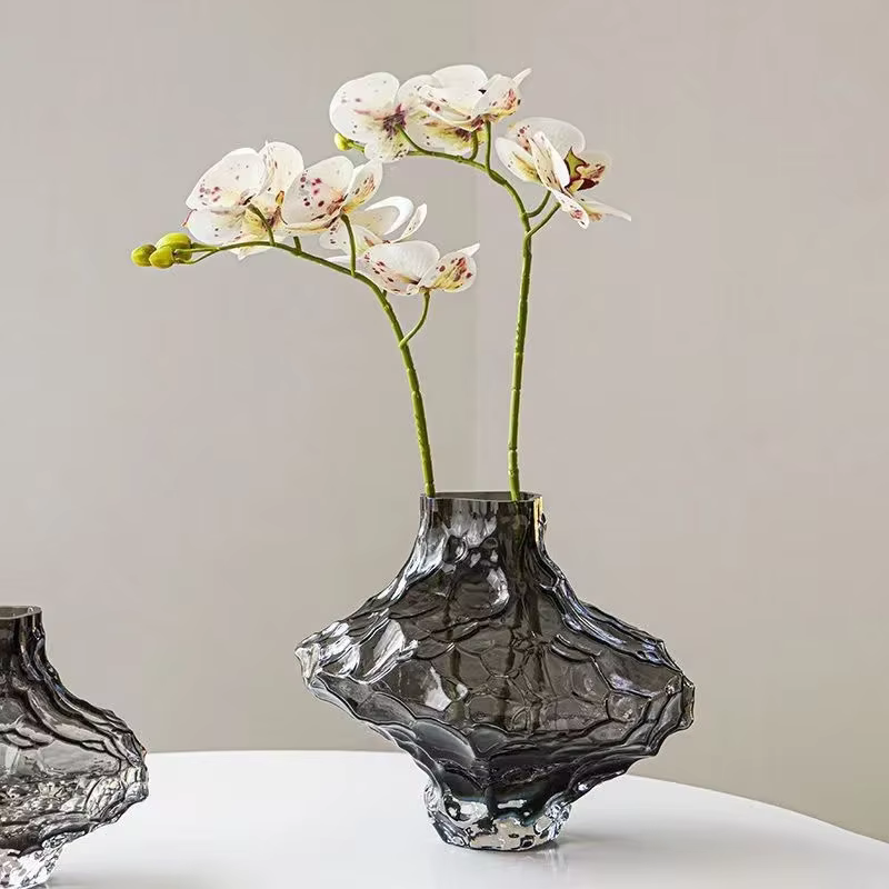Vase en verre de la vallée nordique