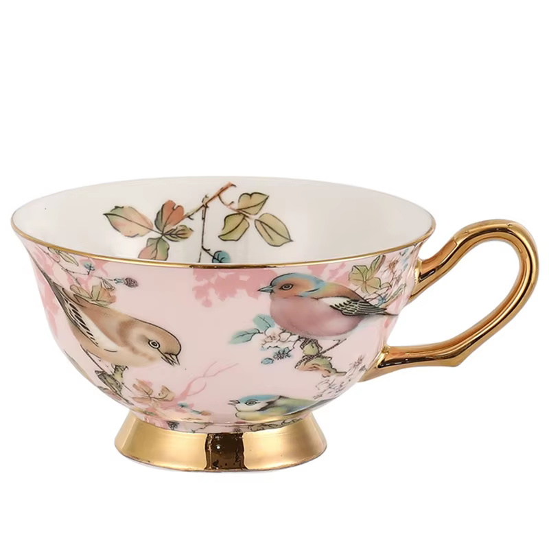 Ensemble de tasses à café européennes