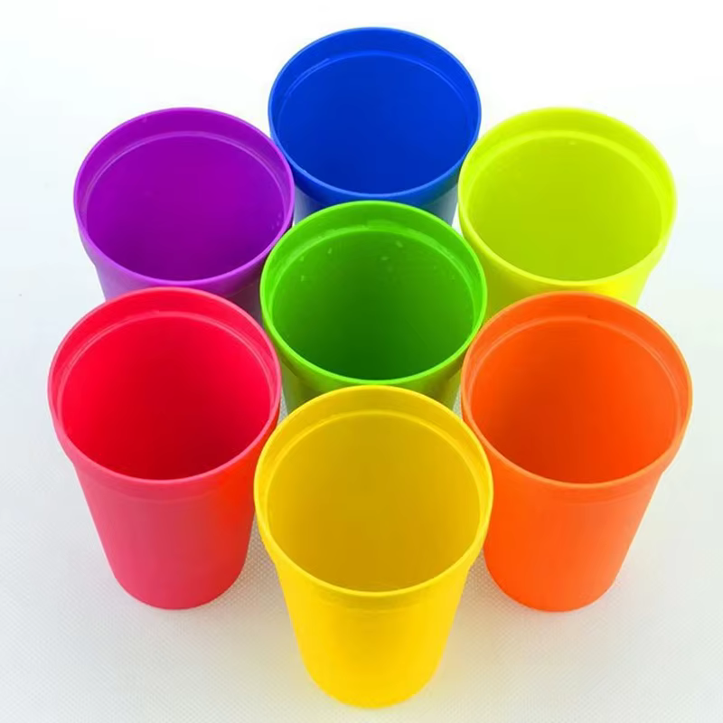 Lot de 14 gobelets en plastique arc-en-ciel réutilisables – Tasses à eau portables