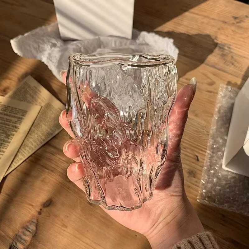 Tasse en verre texturé de style Ins