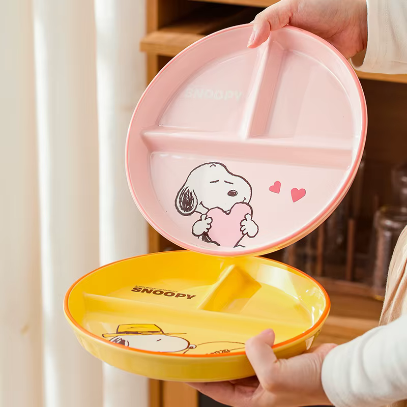 Assiette en céramique Snoopy Kawaii de grande capacité de 8 pouces