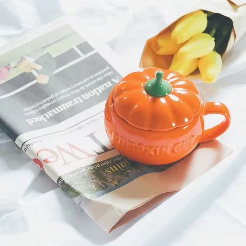Tasse Citrouille en Céramique avec Couvercle et Cuillère