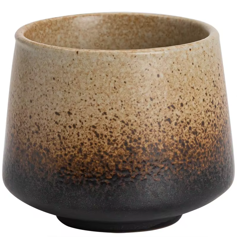 Tasse en céramique rétro