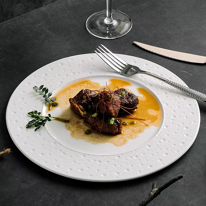 Vaisselle blanche pure assiette à Steak Cuisine occidentale usage domestique pâtes italiennes