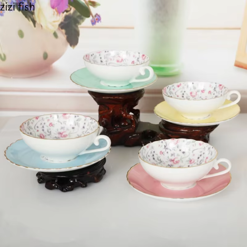 Tasse à café et thé Sophia China et ensemble de cuillères S/05 er