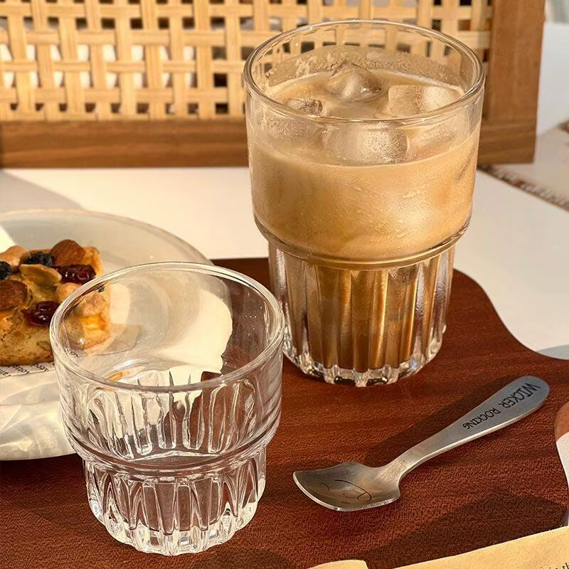 Tasse à café en verre texturé haut de gamme