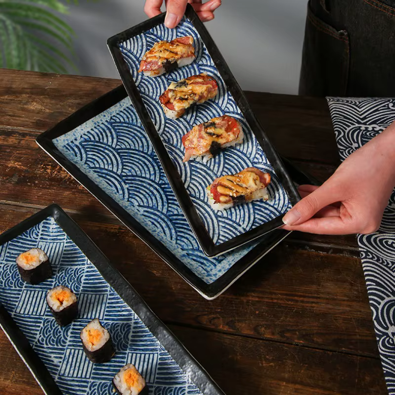 Assiette rectangulaire en céramique motif vague japonaise