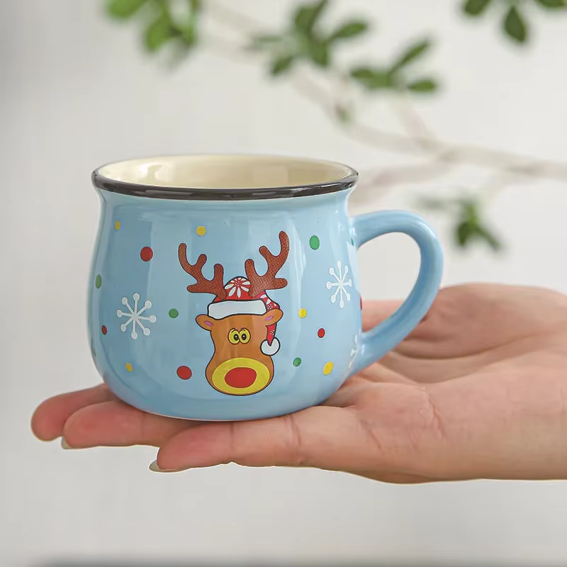 Tasse de noël en céramique
