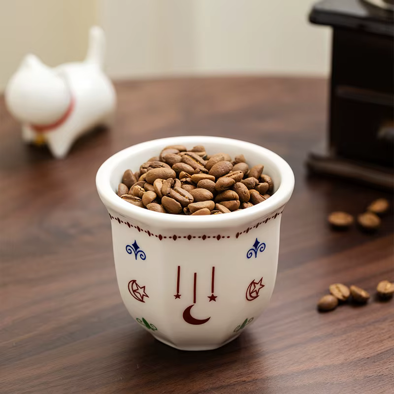 Tasse à café en céramique en forme d'étoile et de lune