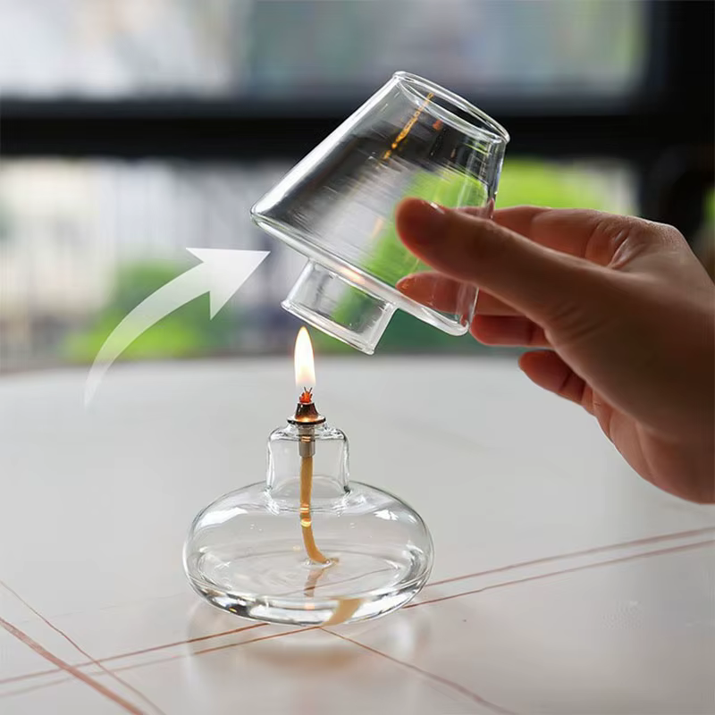 Lampe à huile en verre pour réception de mariage