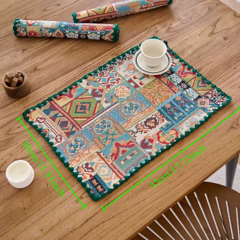 Set de table en tissu jacquard floral brodé