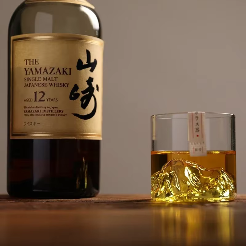 Verre à whisky de montagne 3D japonais