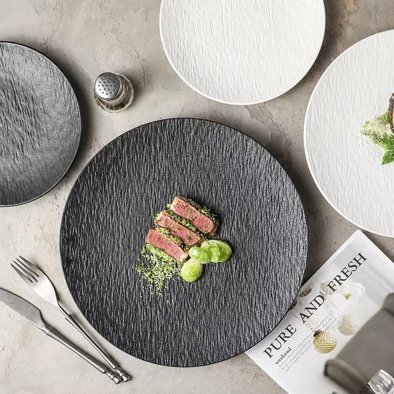 Assiette peu profonde à motif de pierre en céramique de 8 pouces